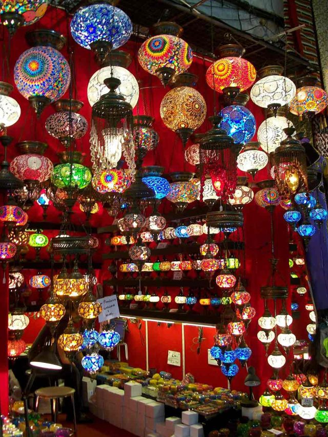Check Out World’s Best Souk in 7 Breathtaking Destinations