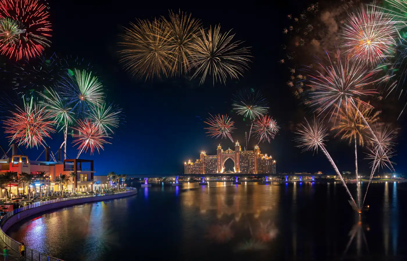 New Years Eve fireworks in Dubai the Pointe