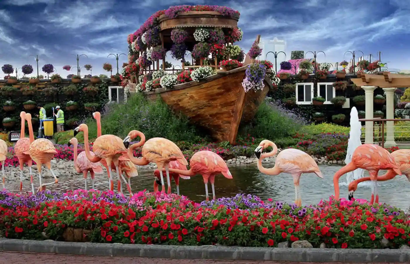 Dubai Miracle garden
