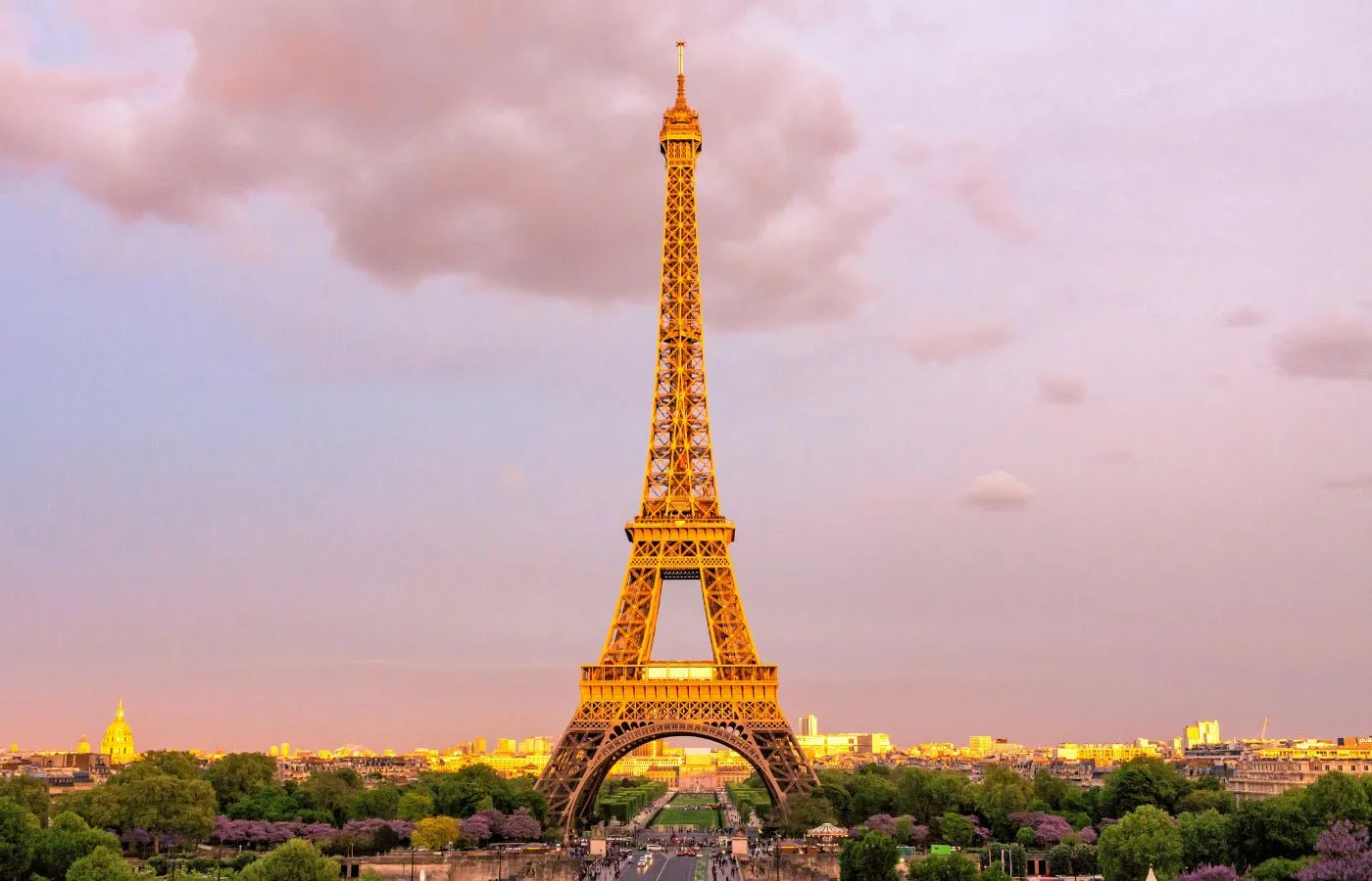 Eifel Tower , Paris