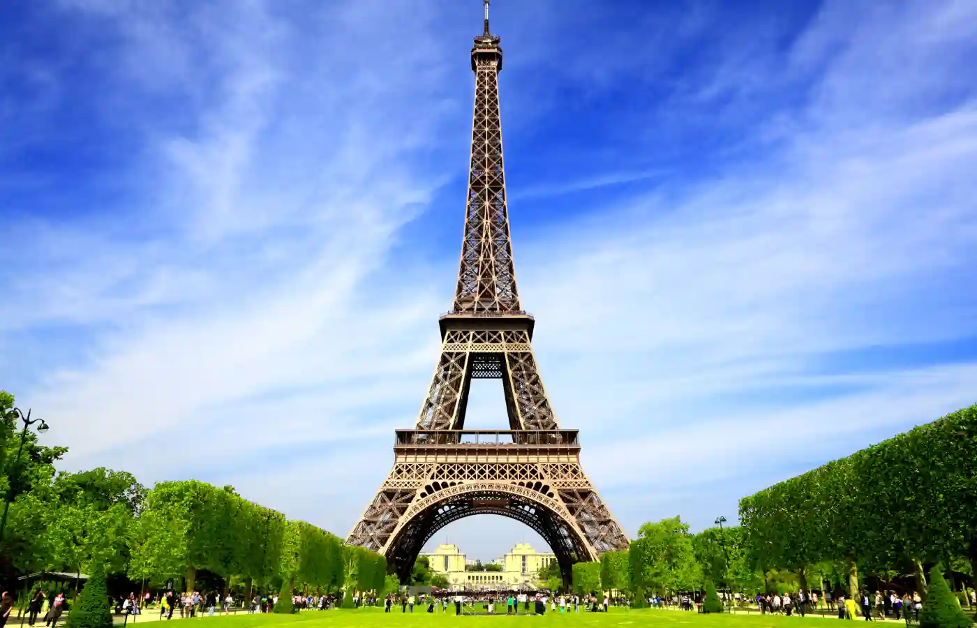 Eiffel tower in Paris under the sky.