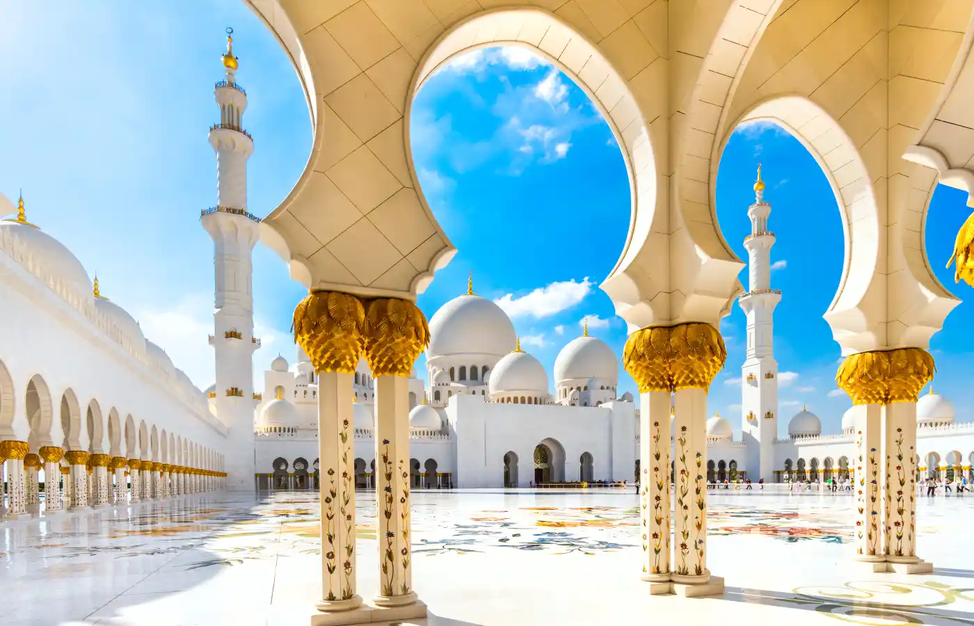 Sheikh Zayed Grand Mosque Abu-Dhabi