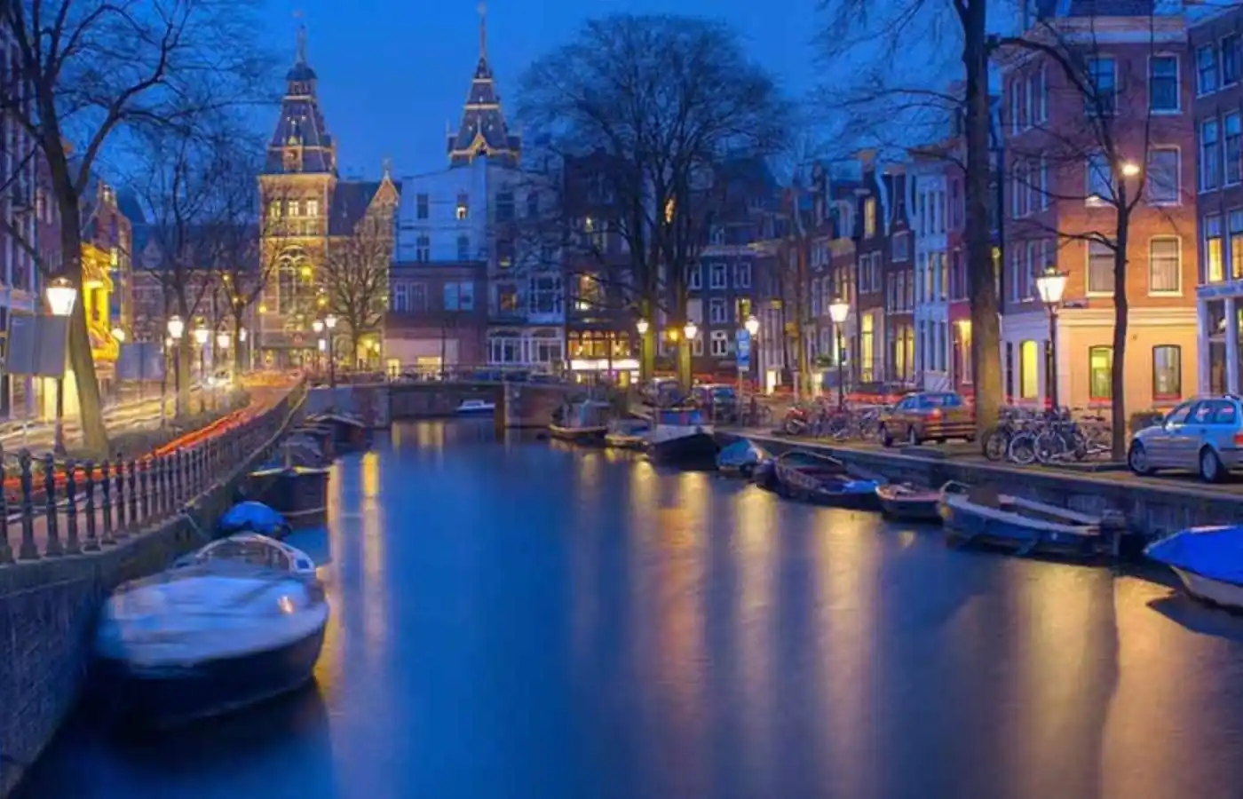 places-to-visit-in-amsterdam